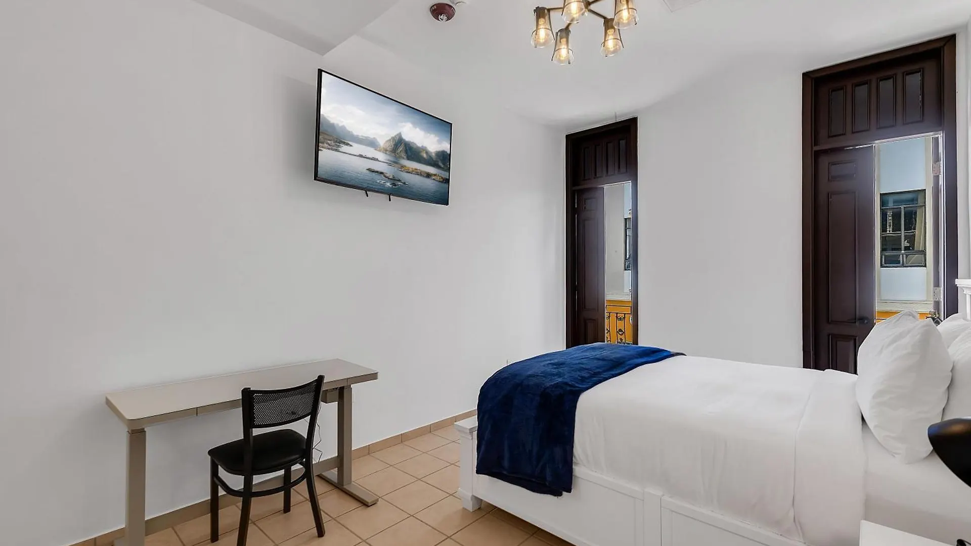 Armas Hotel San Juan