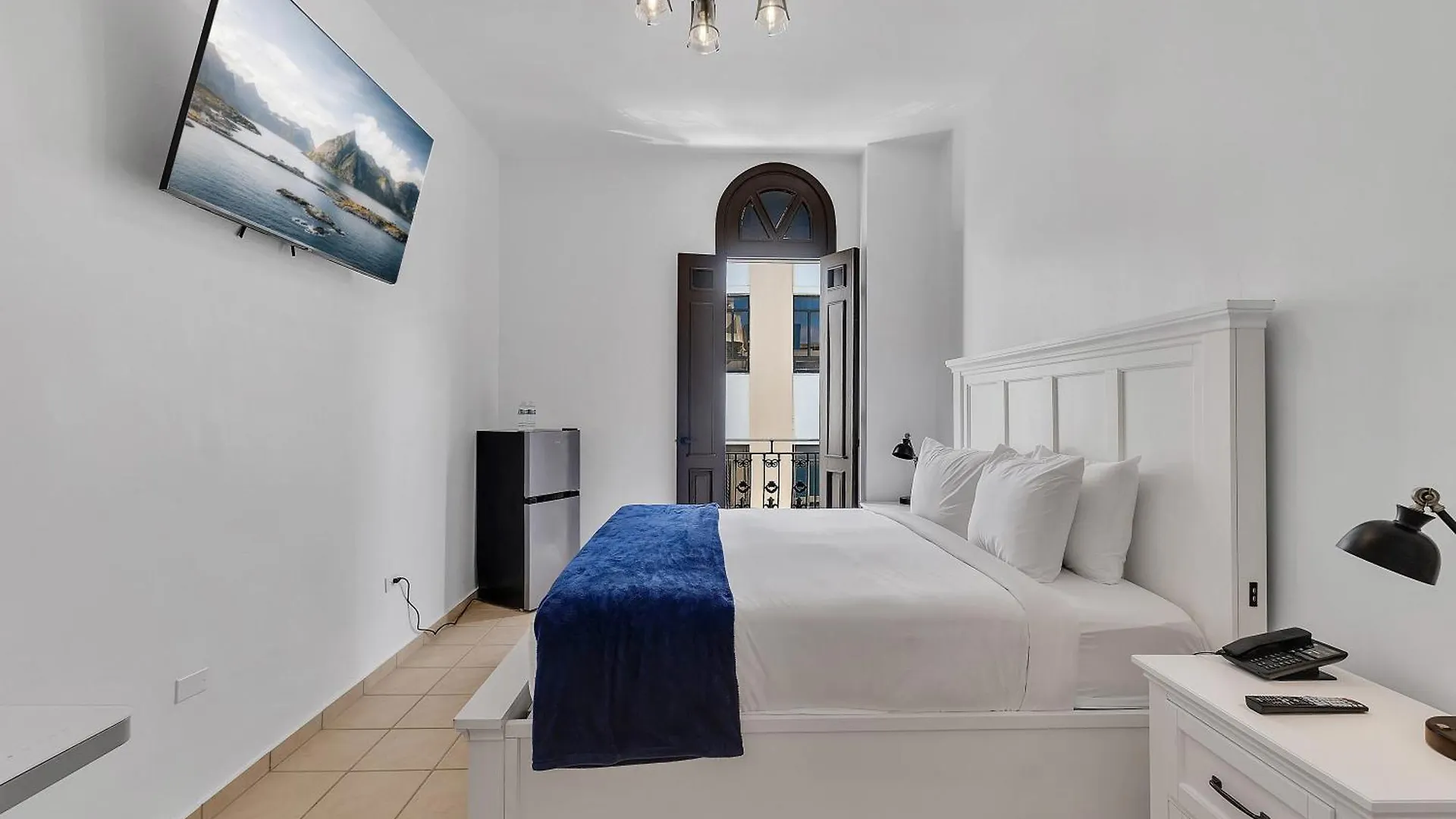 Armas Hotel San Juan
