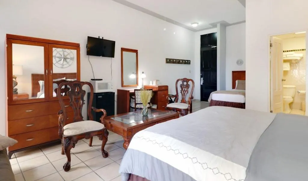 Armas Hotel San Juan